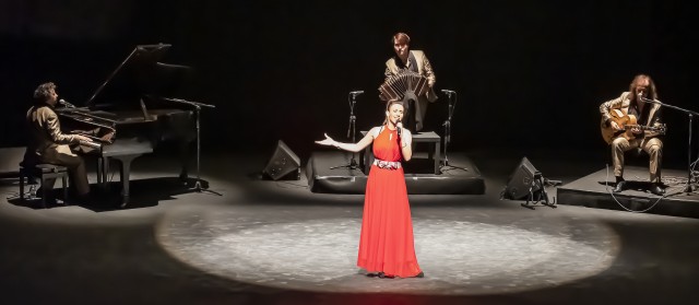 El tango llega a Cheste de la mano del grupo argentino La Porteña