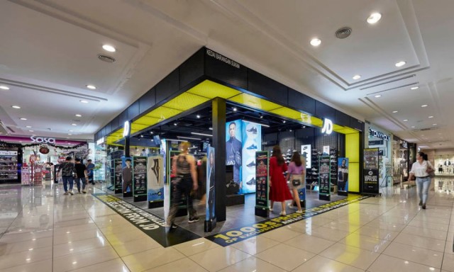 La británica JD Sports ataca máximos históricos en bolsa mientras se expande por Valencia