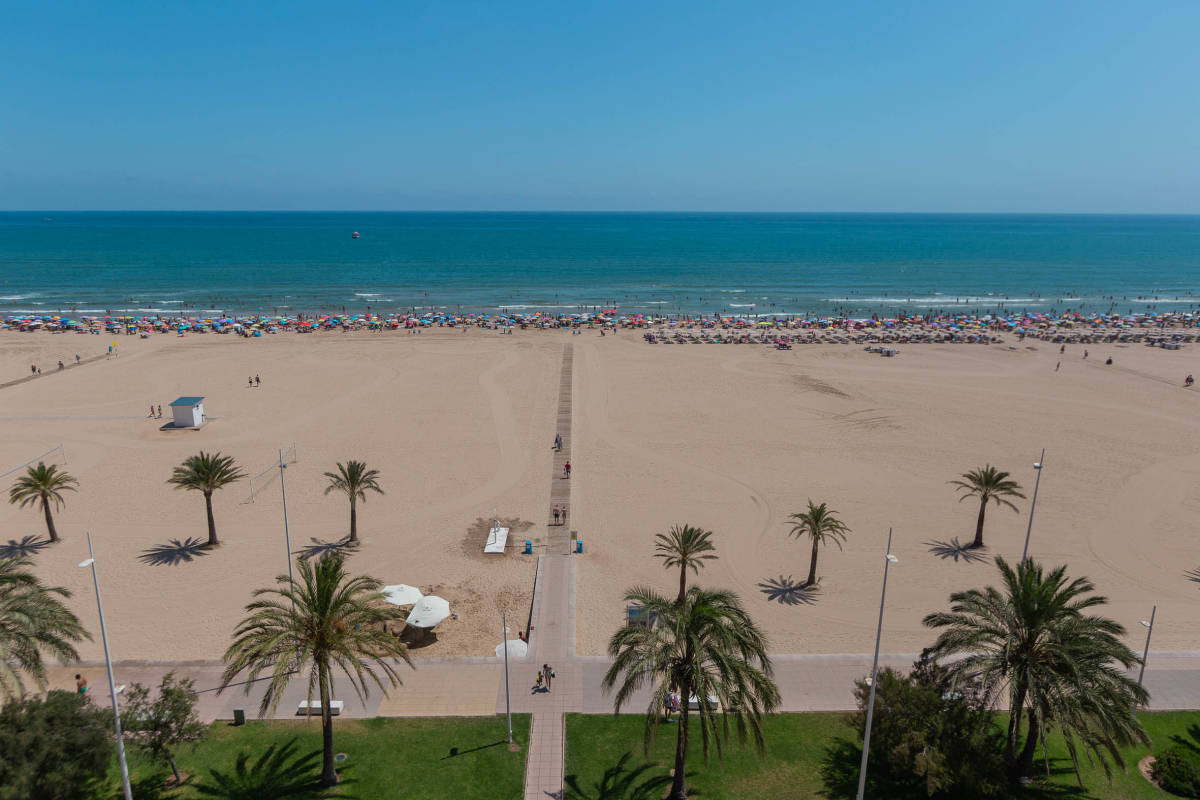 Playa de Gandia. Foto: CAROLA WOODWARD - 