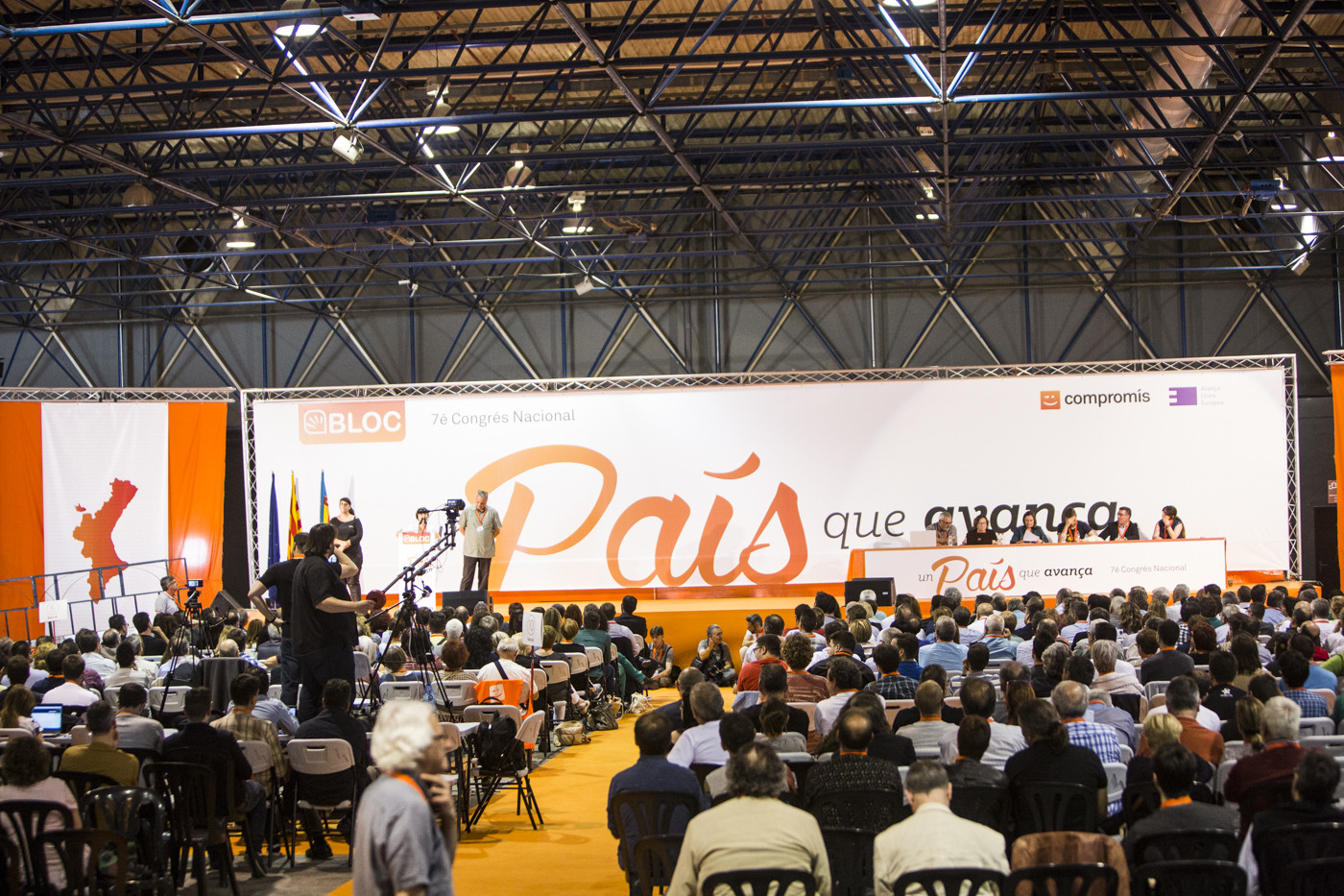 Militantes del Bloc enmendarán el cambio de nombre para intentar mantener el actual