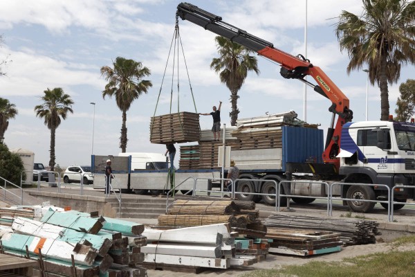 Castelló inicia los trámites para volver a licitar los chiringuitos en las playas del Gurugú y Pinar