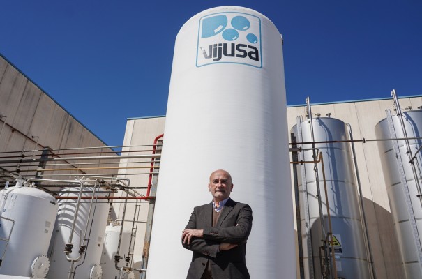 Vijusa, el viaje de dos hermanos por medio mundo con sus productos de limpieza 