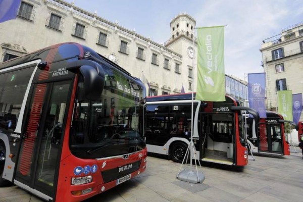 Alicante renovará 68 de los buses de la flota con la nueva contrata y busca encaje para otra prórroga