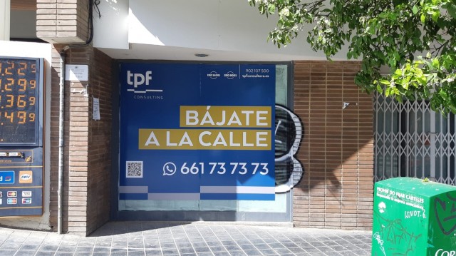 Bájate a la calle

