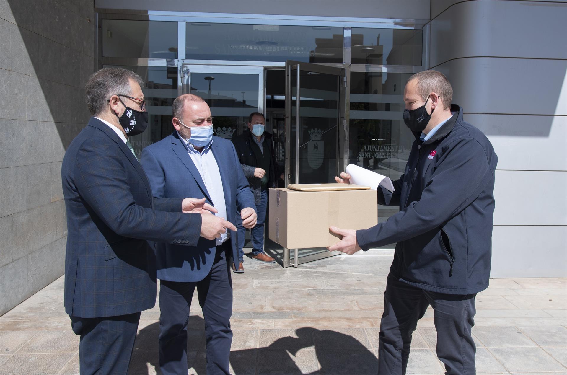 La Diputación reparte 600.000 mascarillas a los ayuntamientos desde el inicio de la pandemia