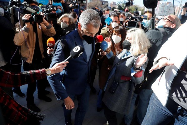 Cantó descabeza a Cs en la Comunitat y alimenta las fugas en el partido