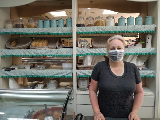 Más de cien comercios de la Región se suman a una app que ya ha evitado que se desperdicien 60.000 kilos de comida 
