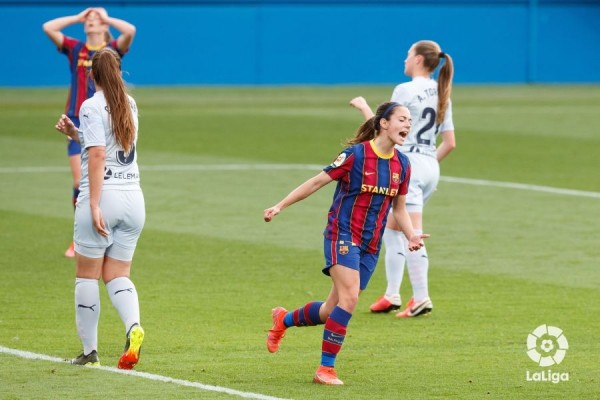 El Barça noquea al Valencia en la primera mitad 
