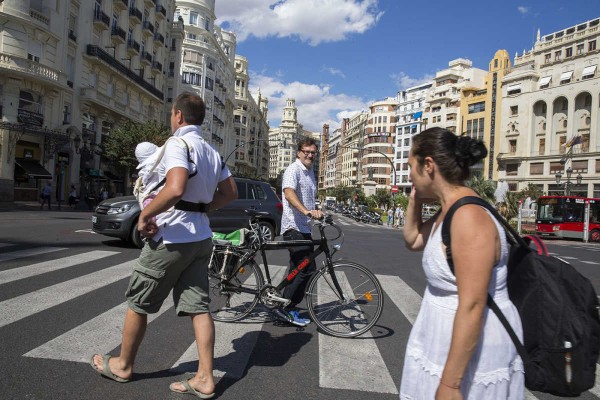 Grezzi lleva a Ibiza el ejemplo de la movilidad ciclista de la ciudad