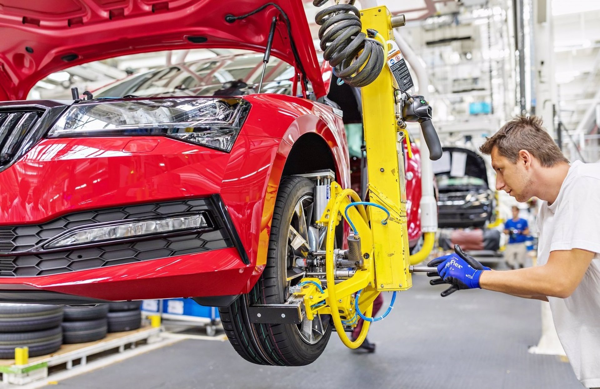 Europa deja de producir más de cuatro millones de coches en 2020 por la pandemia