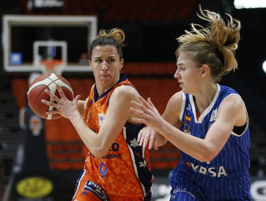 Valencia Basket resuelve en la prórroga el triunfo sobre Avenida para enfocar el liderato 
