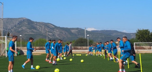 Duelo directo por la permanencia en Castalia