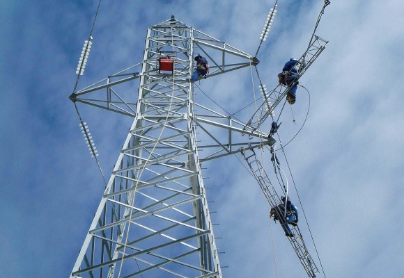 Red Eléctrica tendrá que desmantelar la actual línea eléctrica Morella-la Plana tras instalar la MAT