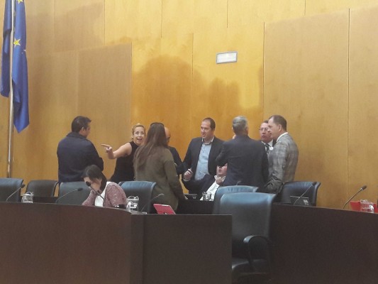 Los celos enfrentan a Cs y PP de Benidorm, con senador y Compromís de actores secundarios
