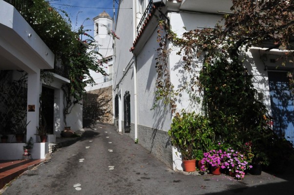 El Ayuntamiento renueva las redes de saneamiento y agua potable en el casco antiguo de Altea la Vella

