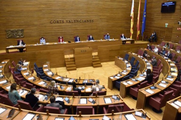 Aprobada la ley del Síndic de Greuges, con el único voto en contra de Vox