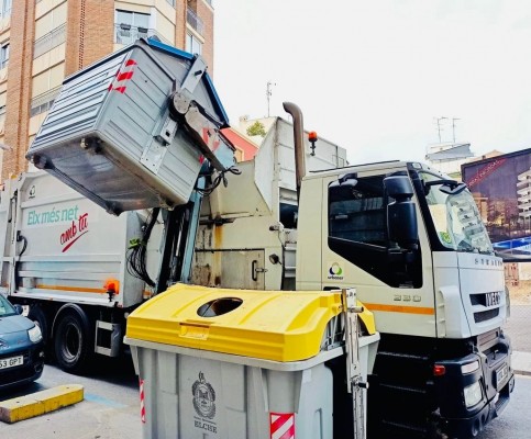 Elche obtiene en 2020 las mejores cifras de reciclaje desde que se prestan los servicios de recogida selectiva