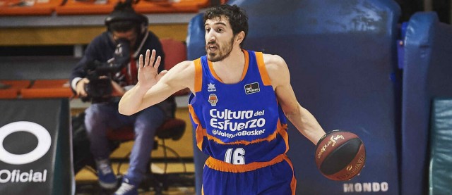 Guillem Vives se reincorpora a los entrenamientos del Valencia
