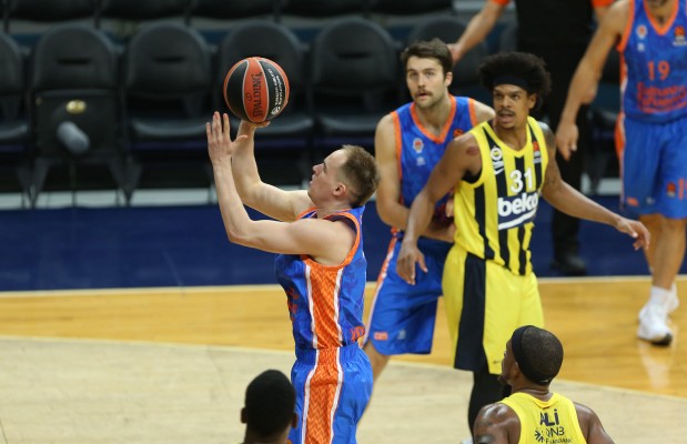 Valencia Basket afronta la recta final de la Euroliga ante un Fenerbahçe inspirado
