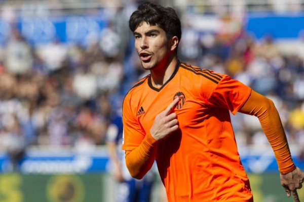 Mourinho pone sus ojos en Carlos Soler