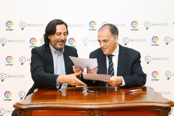 La piratería en el fútbol descendió en 2016 en España