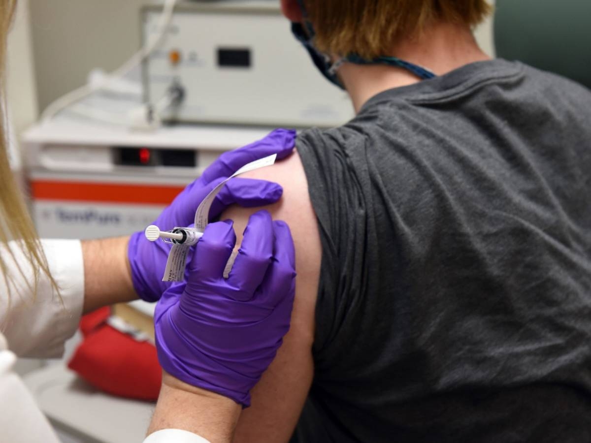  Las CCAA administran 4.848.648 dosis de la vacuna contra el coronavirus, el 86,8% de las recibidas