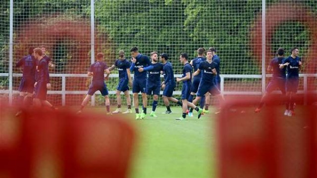 Eusebio cita a 18 futbolistas para medirse al Valencia