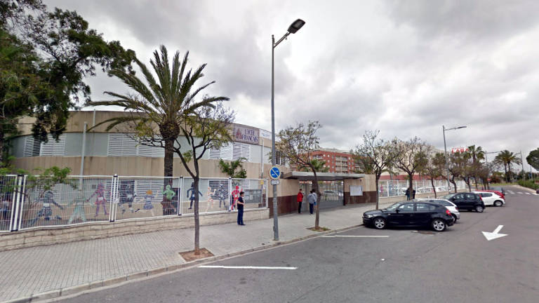 Sanidad investiga un brote en el Liceo Francés que podría deberse a la cepa británica