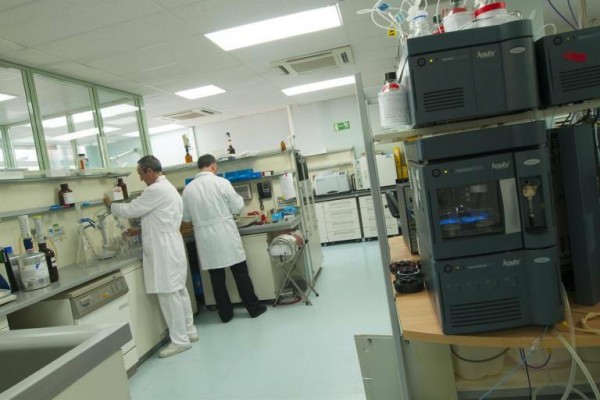 Faes Farma gana músculo: compra la guatemalteca Global Farma