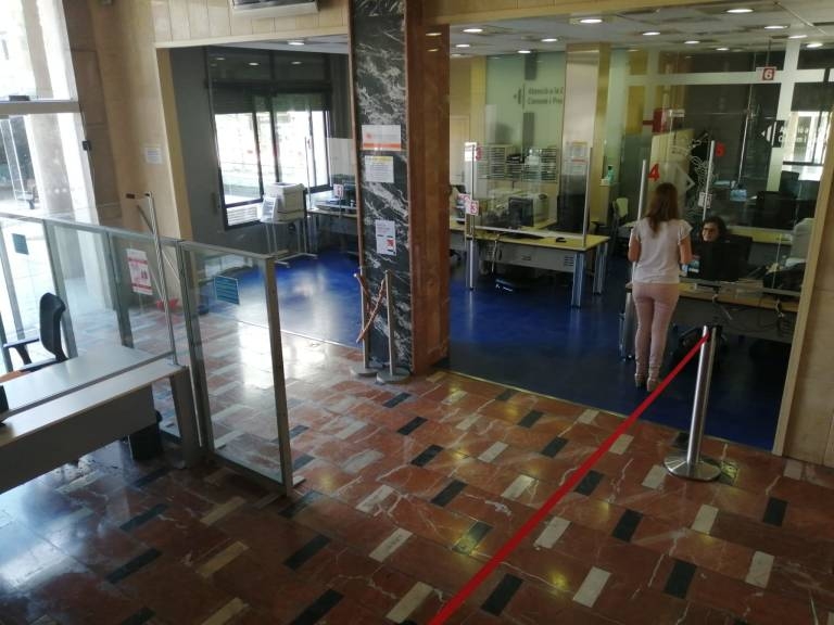 El primer día de plazo para la petición de ayudas por covid en Vila-real registra unas 30 solicitudes