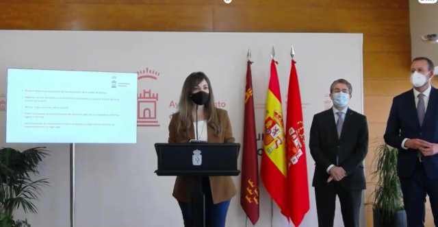 Los ediles del PP en Murcia se rebelan contra Mario Gómez: 