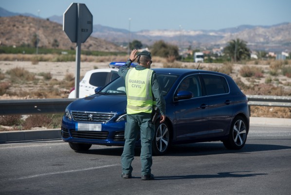 Los juzgados valencianos ya anulan sanciones por incumplir el confinamiento 