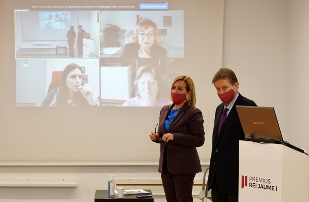 Ganadoras del Jaume I exponen sus experiencias dentro del ámbito de la ciencia y la empresa