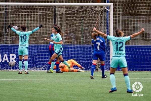 El Levante Femenino gana en Eibar y se aferra al segundo puesto