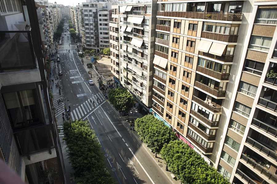 Alquilar oficinas en València, un negocio tres veces más rentable que el bono a diez años