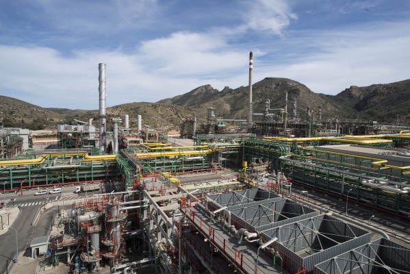 Repsol destinará más de 14 millones a proyectos de mejora de eficiencia energética en la refinería de Cartagena