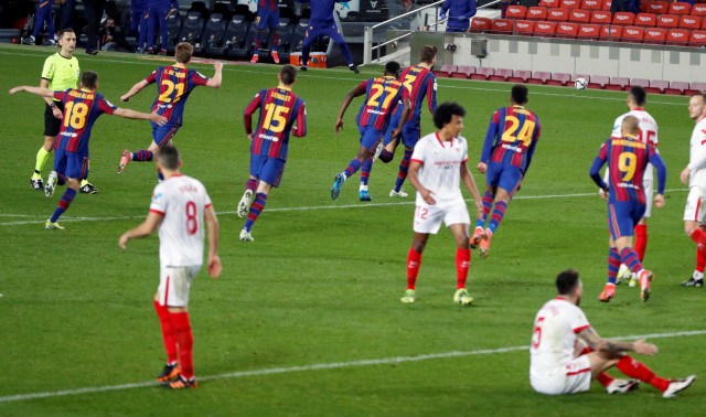 El Sevilla pasa página de la dolorosa derrota copera y se centra en el Elche

