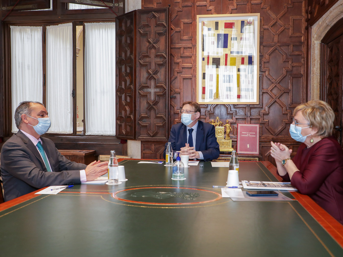 La CEV propone a Sanidad que las empresas asuman la vacunación de sus trabajadores