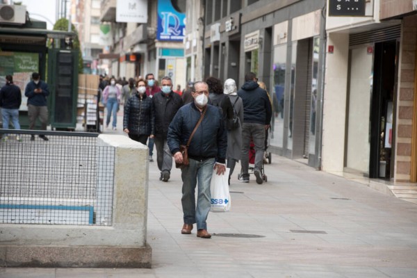 Los casos de coronavirus vuelven a subir en Alicante a 228; las muertes bajan a 9 