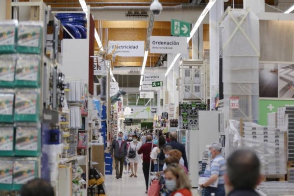 Leroy Merlin anuncia la contratación de 5.000 personas en toda España 