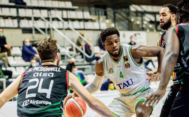 El TAU no puede con el Palma y pone fin a una racha de cuatro victorias seguidas (83-101)