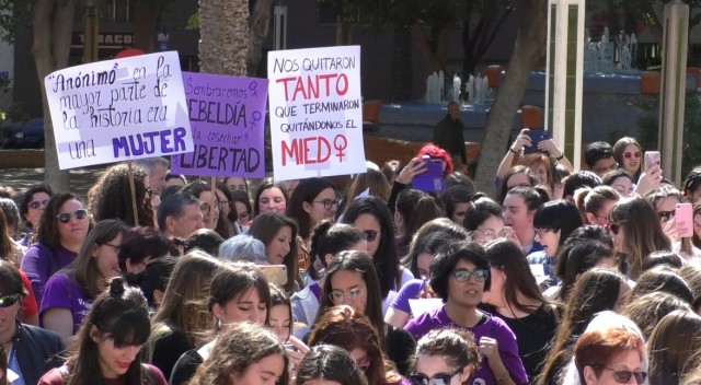 Feminismo o Barbarie