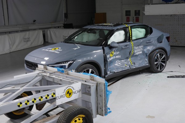 El Cupra Formentor y el Polestar 2 obtienen la máxima calificación de seguridad en los test Euro NCAP