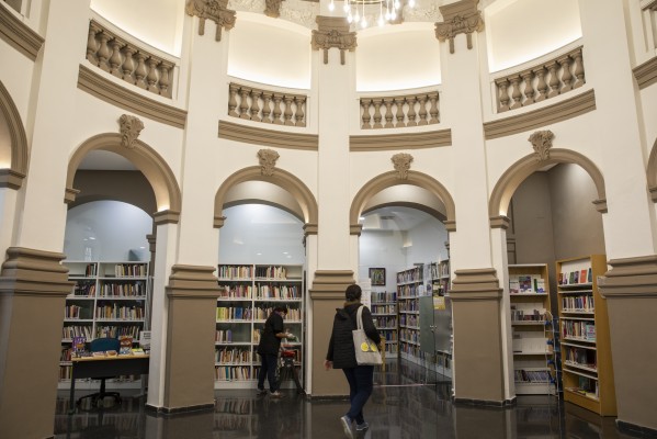 Biblioteca de la Dona, un rincón para descubrir a las grandes autoras de todos los tiempos