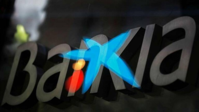 Bankia y CaixaBank recuperan niveles precovid en bolsa y entran en el 'Top 10' del Ibex 35