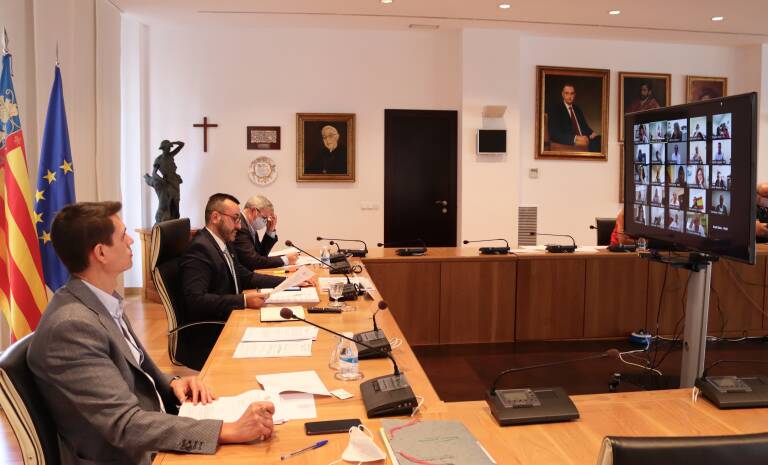 PSOE, Ciudadanos y Podem formalizan un pacto para sacar adelante los presupuestos en Vila-real 