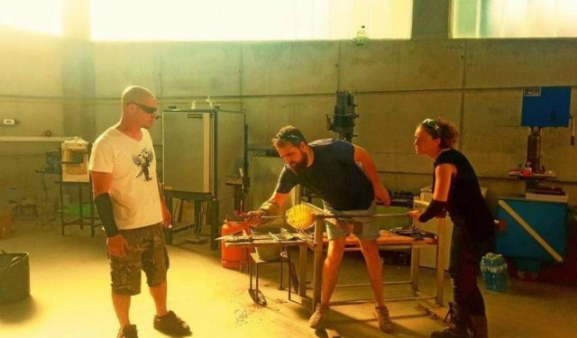 El Museo del Vidrio trata de retomar su actividad tras un año en blanco e incorporarse al itinerario de Puerto de Culturas