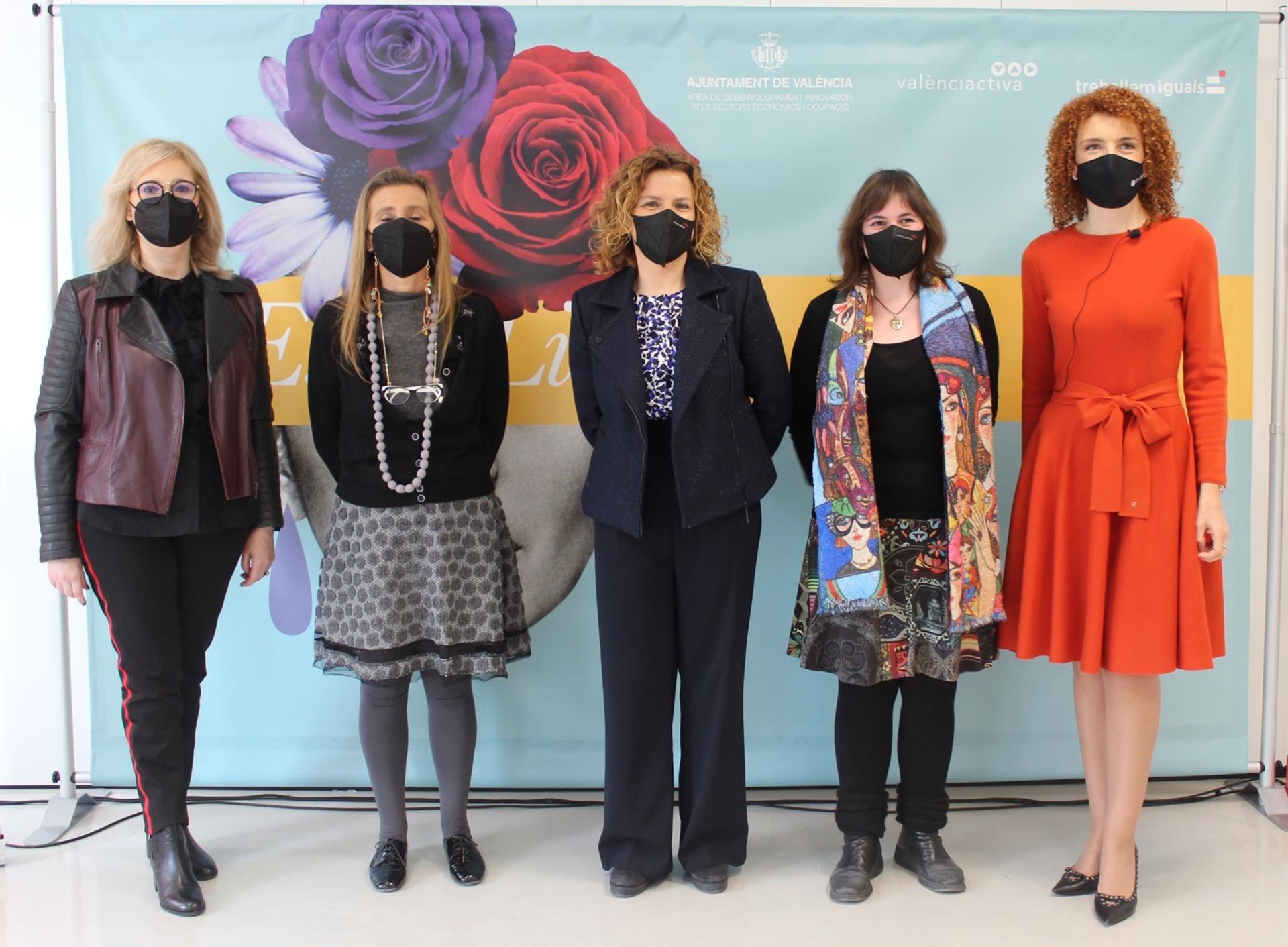 València y la CEV refuerzan las competencias de liderazgo de 50 mujeres en la 2ª 'Lidereses'
