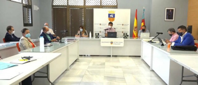 Pymes y autónomos con deudas tributarias también podrían acceder al Plan Resistir en Sant Joan