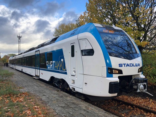 El mercado comienza a poner en valor los contratos ganados por Stadler (y su filial valenciana)